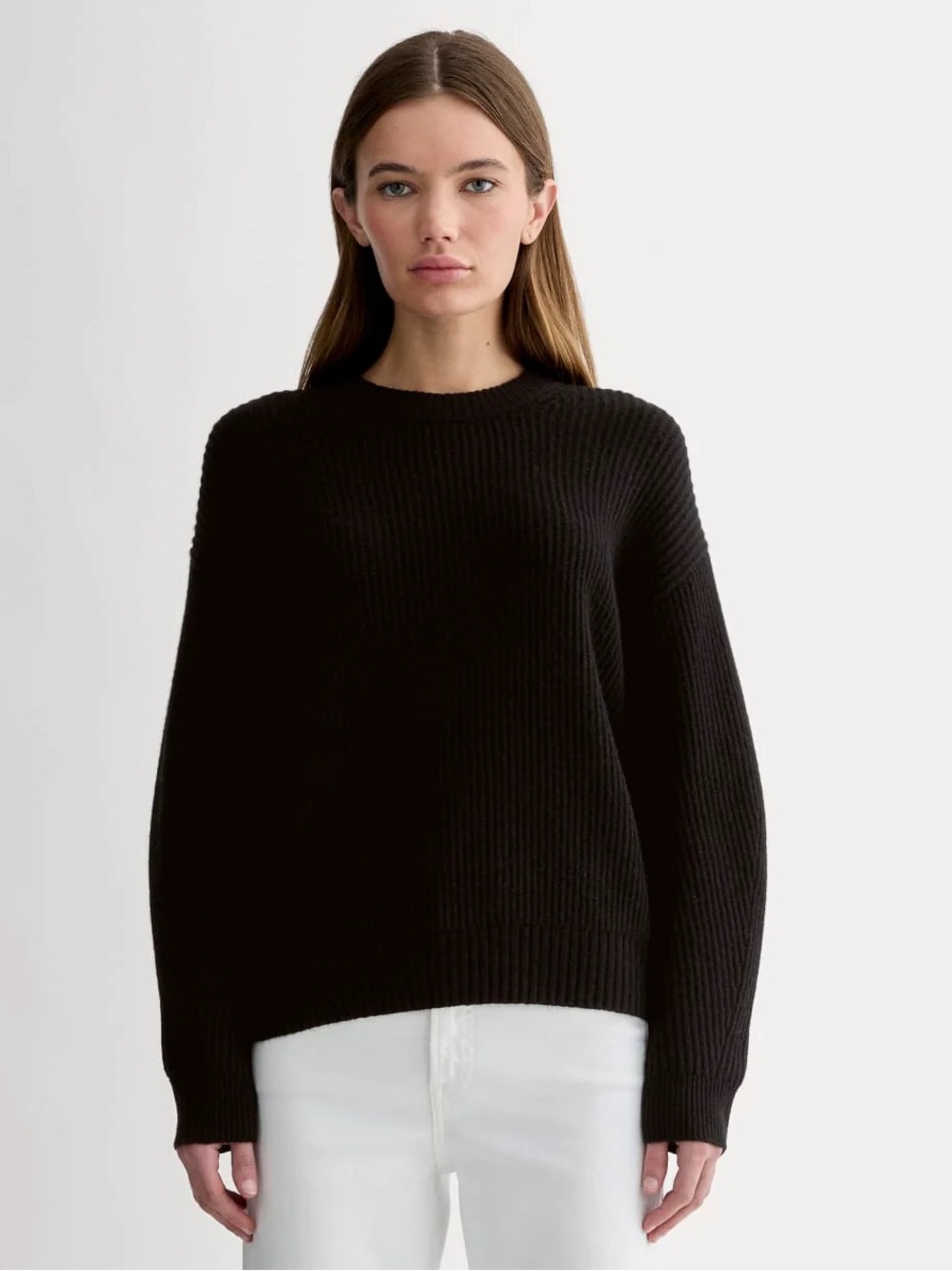 THE COCOON CREW IN WOOL CASHMERE
Black.
Small. NWT